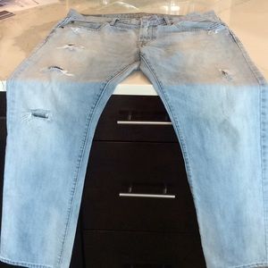 American eagle 🦅  men’s jeans